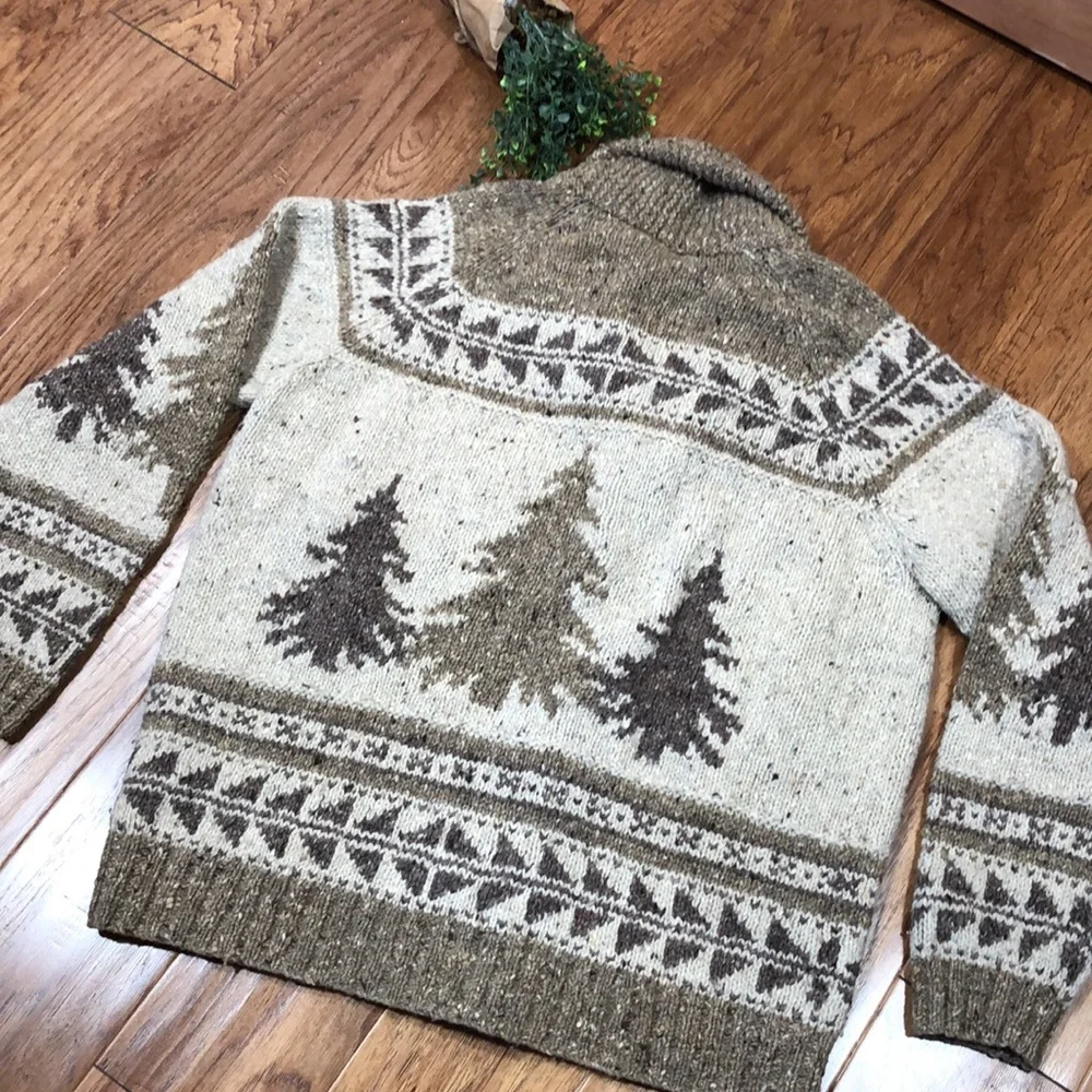 Vintage Ralph Lauren Hand Knit w/ Leather Buttons - Picture 8 of 16